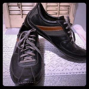 Men’s Cole Haan casual dress shoes Size 11 NikeAir
